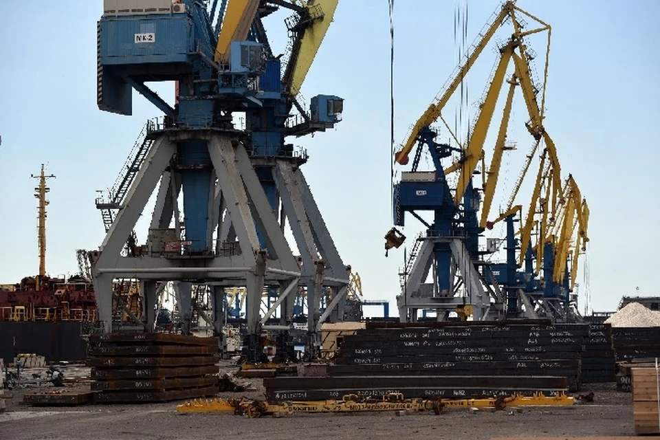 Ранее сообщалось, что на ремонт порта в Мариуполе в 2023 году потратят более одного миллиарда рублей