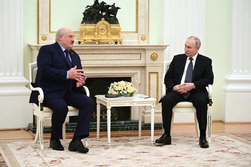 Путин и Лукашенко обсудили «закрытые темы» на переговорах в кремлевской квартире
