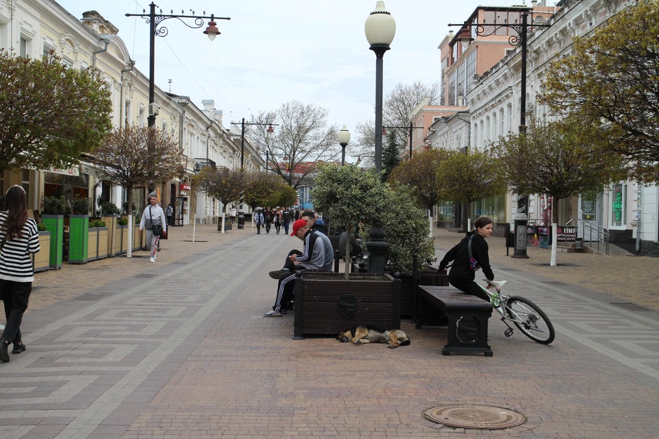 В Симферополе облачно с прояснениями.