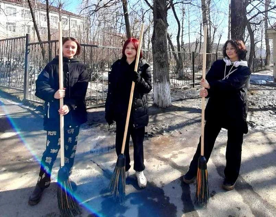 Чистоту и порядок в городе наводили томичи разных поколений