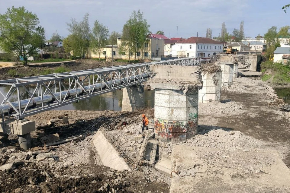 В Чаплыгине построили две временных переправы во время ремонта моста через Становую Рясу