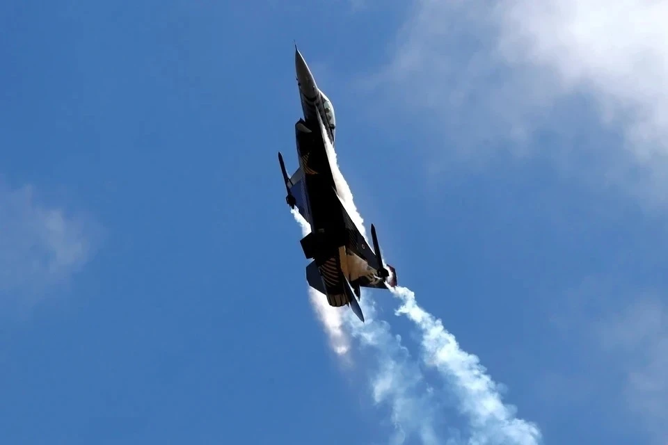 Военный эксперт Леонков: для обучения украинских пилотов управлению F-16 понадобится минимум полтора года