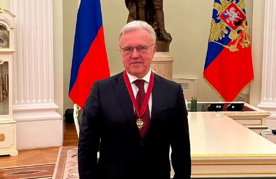 Александр Усс после награждения Фото: сосцсети Василия Нелюбина