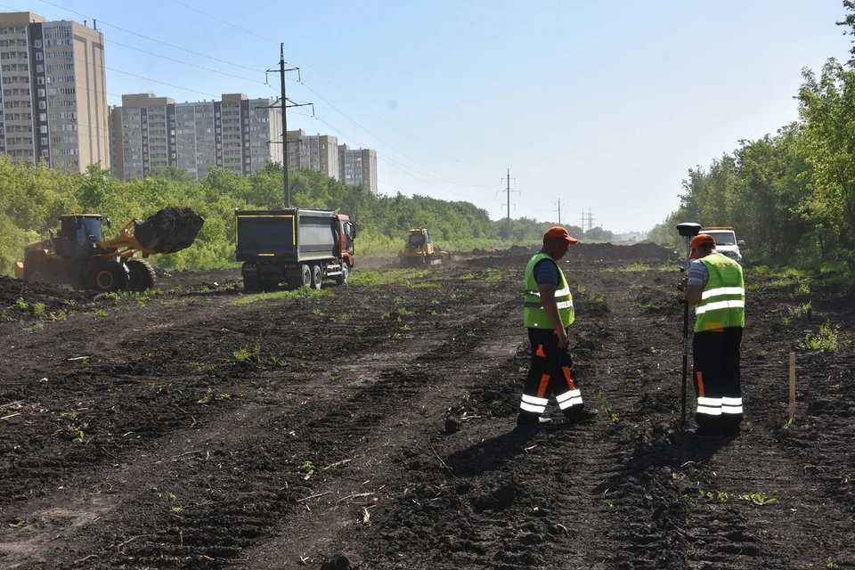Работы на участке от улицы Мира до Загородного шоссе начались в 2022 году.