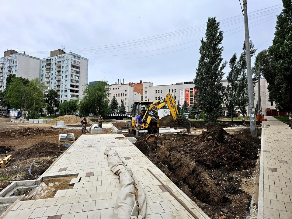 На территории появятся дополнительные парковочные места.