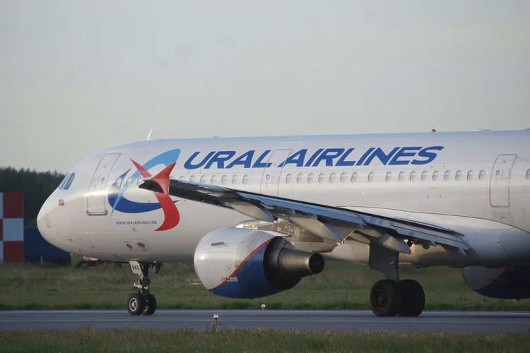 На борту летевшего в Челябинск из Сочи самолета умерла пассажирка