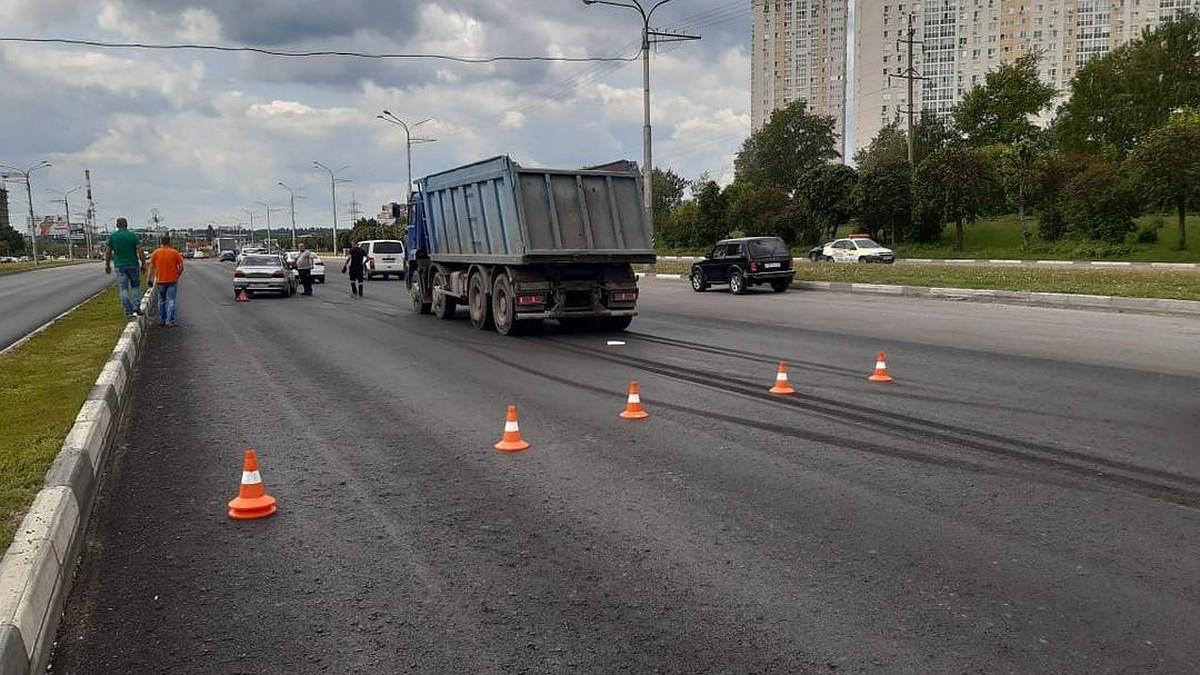 20-летняя пассажирка «Дэу Нексия» пострадала в аварии с КамАЗом на  Московской в Липецке - KP.RU