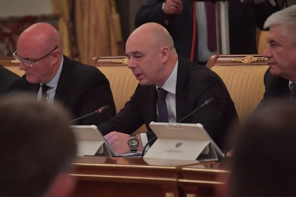 Минюст: Налог на сверхприбыль прошлых лет противоречит Конституции России