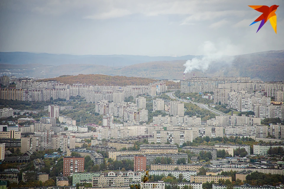 Северяне мерзнут в своих квартирах, мечтая, чтобы включили отопление.