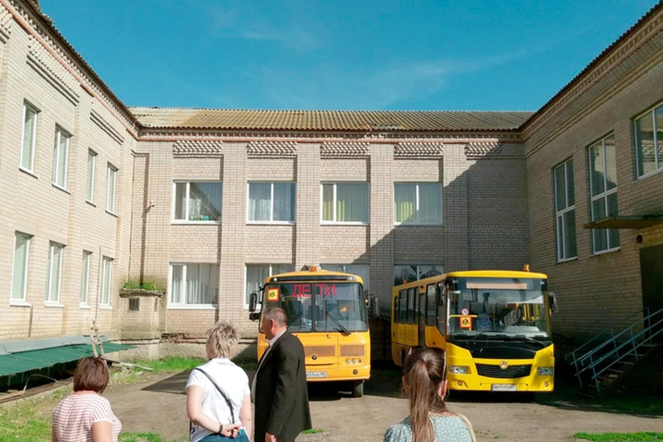 Представители минстроя Мурманской области обследовали здания и выявили необходимый объем работ. ФОТО: администрация Запорожской области