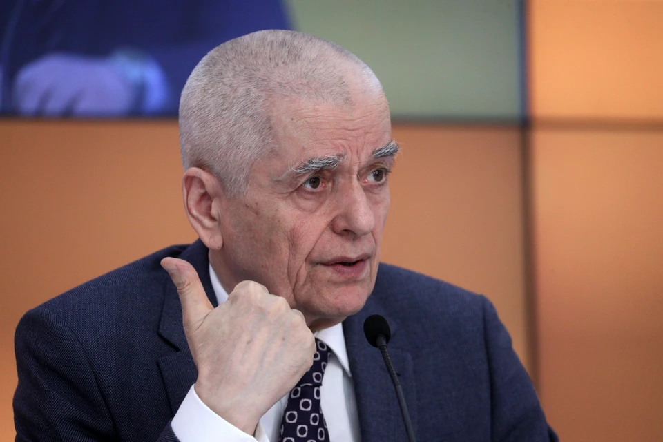 Онищенко призвал вакцинировать население рядом с Каховской ГЭС