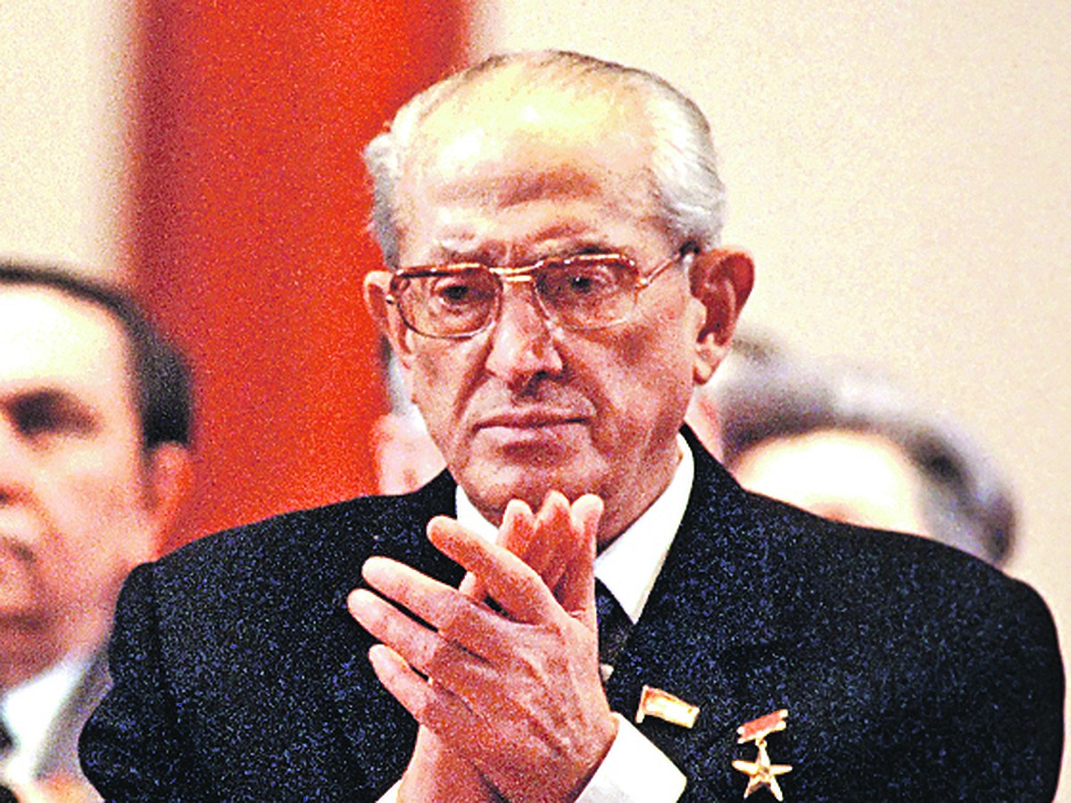 Лидер андропова. Андропов портрет. Андропов генеральный секретарь. Андропов генеральный секретарь. Лидер андропова.