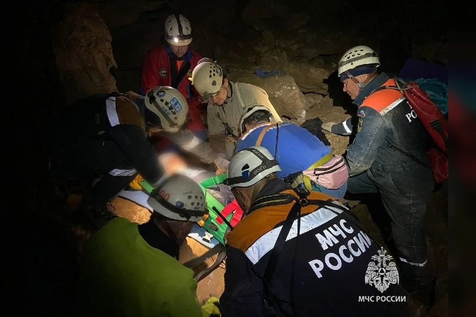 В Башкирии девушка сорвалась в Киндерлинскую пещеру с шестиметровой высоты Фото: пресс-служба ГУ МЧС по Республике Башкортостан