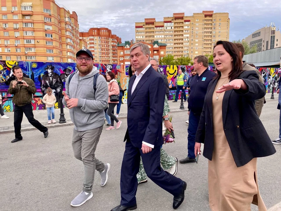 Алексей Русских стал гостем вечерней программы на улице Федерации