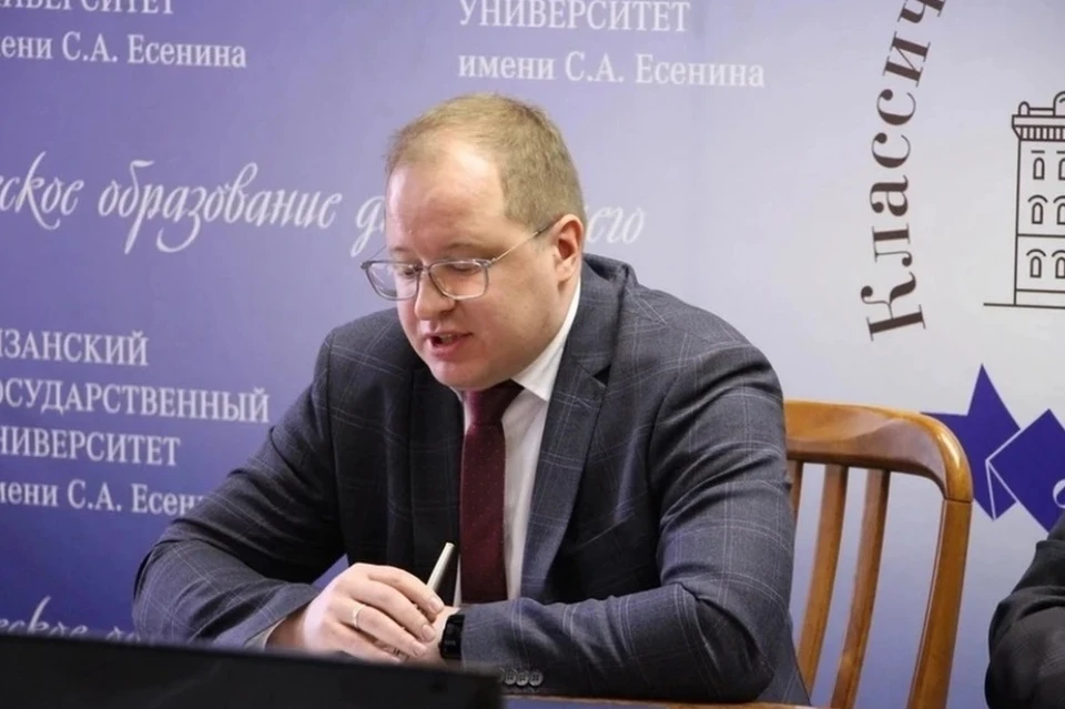 Бывший и. о. ректора Олег Сулица уволился из вуза.