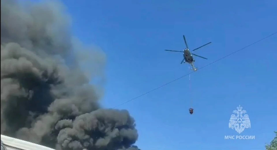 В 11 часов донские спасатели сообщили о полной ликвидации ЧП. Фото: ГУ МЧС по Ростовской области