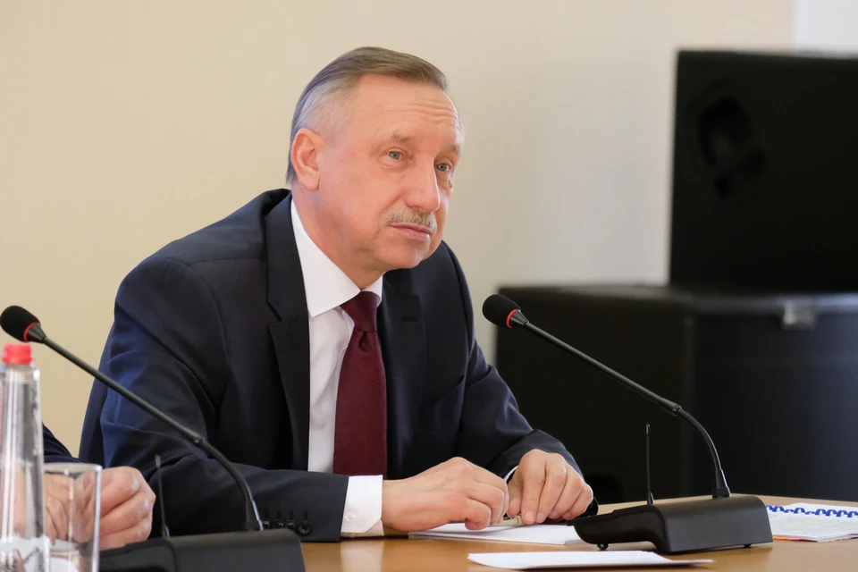 Губернатор Петербурга поблагодарил горожан за спокойствие и выдержку.