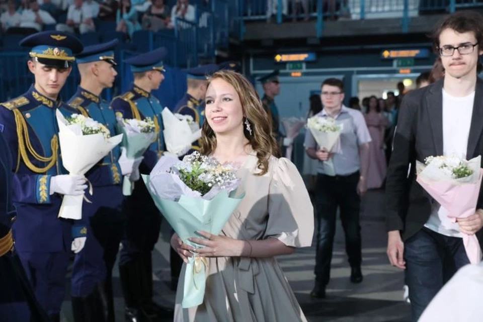Ярославских выпускников наградили за успехи в учении ФОТО: Правительство Ярославской области