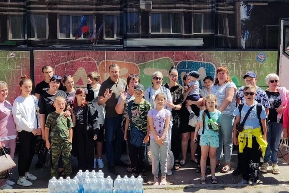 Детей в Анапе осмотрят медицинские специалисты. ФОТО: t.me/AGStakhanov