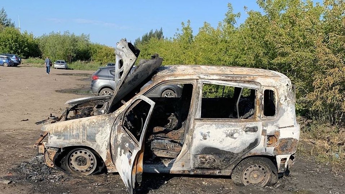 В Омске взорвался автомобиль - KP.RU