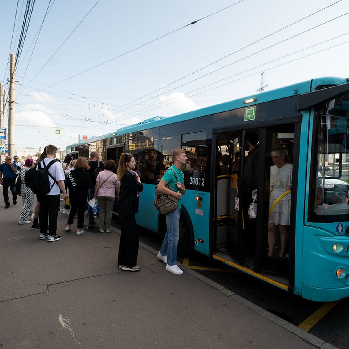 В Петербурге у автобуса №158 изменился маршрут до 12 июля - KP.RU