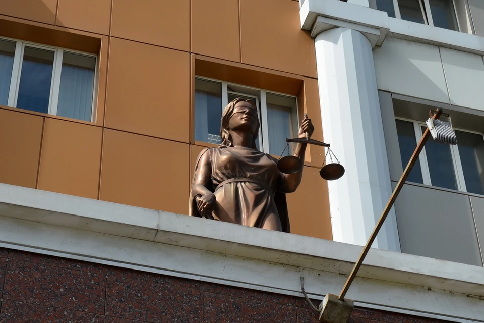 Управляющая компания не обеспечила жильцам достойные услуги ЖКХ