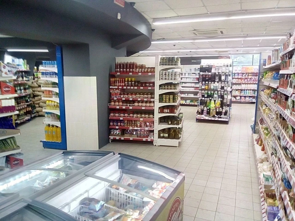 Магазин располагается в здании круглой формы