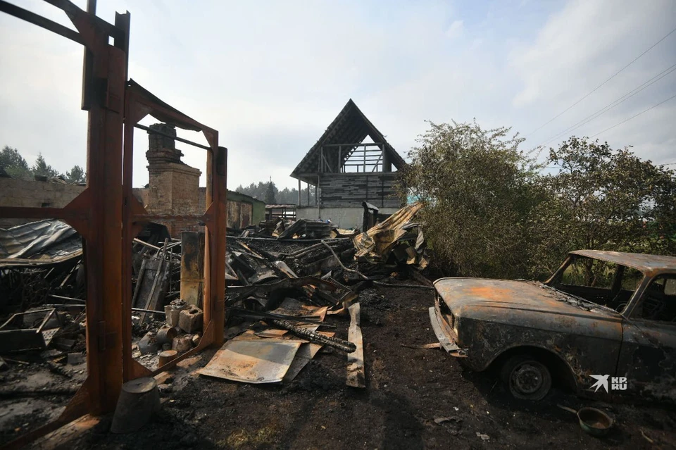 Десятки домов сгорели в селе
