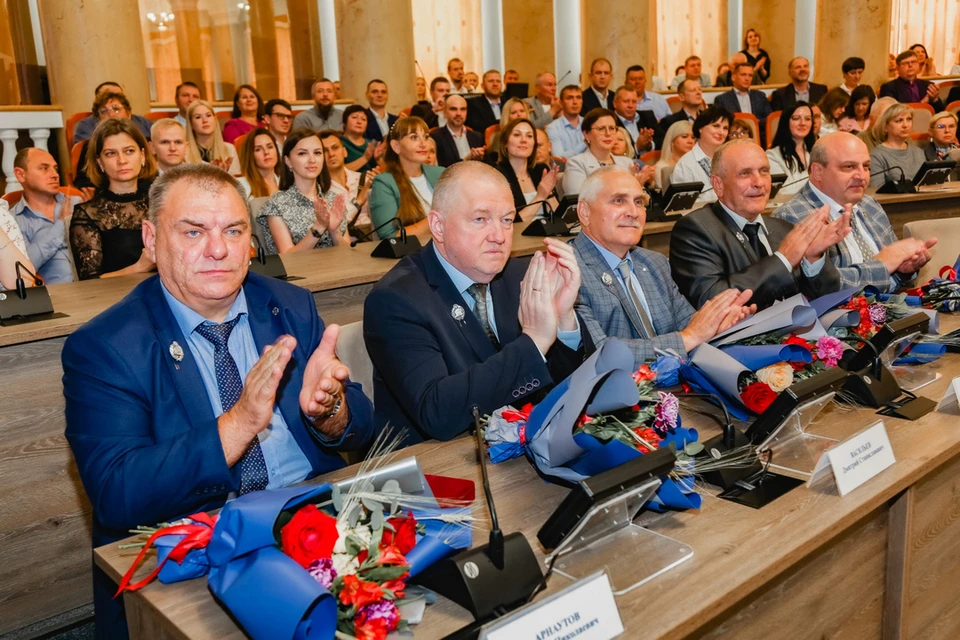 Ко Дню металлурга в Липецке вручили награды лучшим работникам сферы