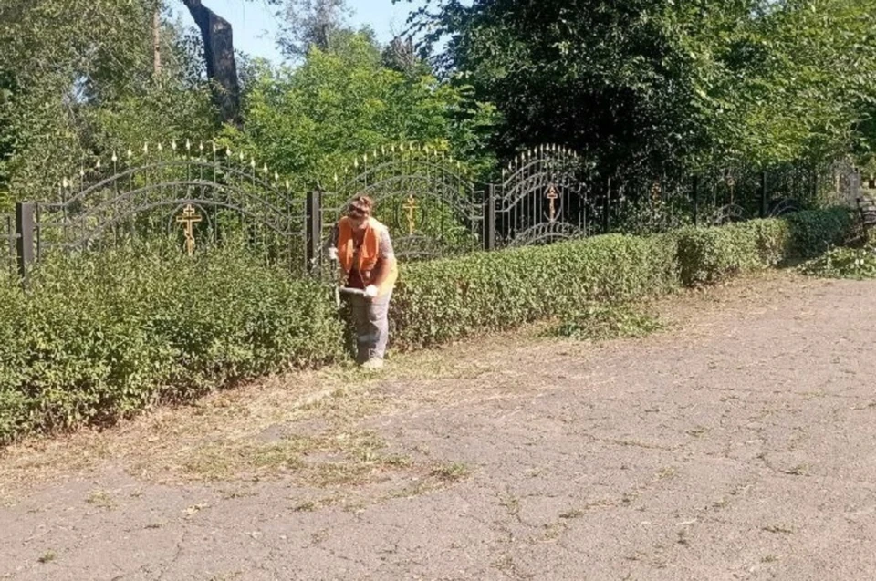 Совсем недавно такие работы были выполнены в парке «Дружба» по улице Глинки. Фото: Администрация города Мариуполя