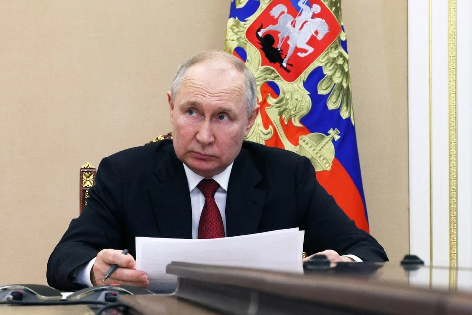 Путин подписал закон о штрафах за невыполнение предписаний об иноагентах