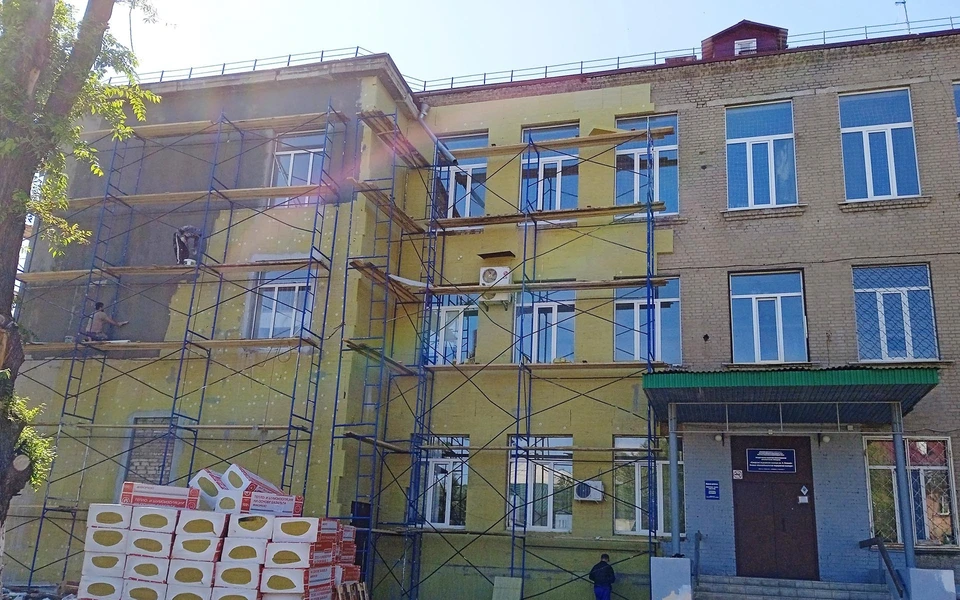 Здание очень старое, оно было построено еще в 1956 году. Фото: национальныепроекты.рф
