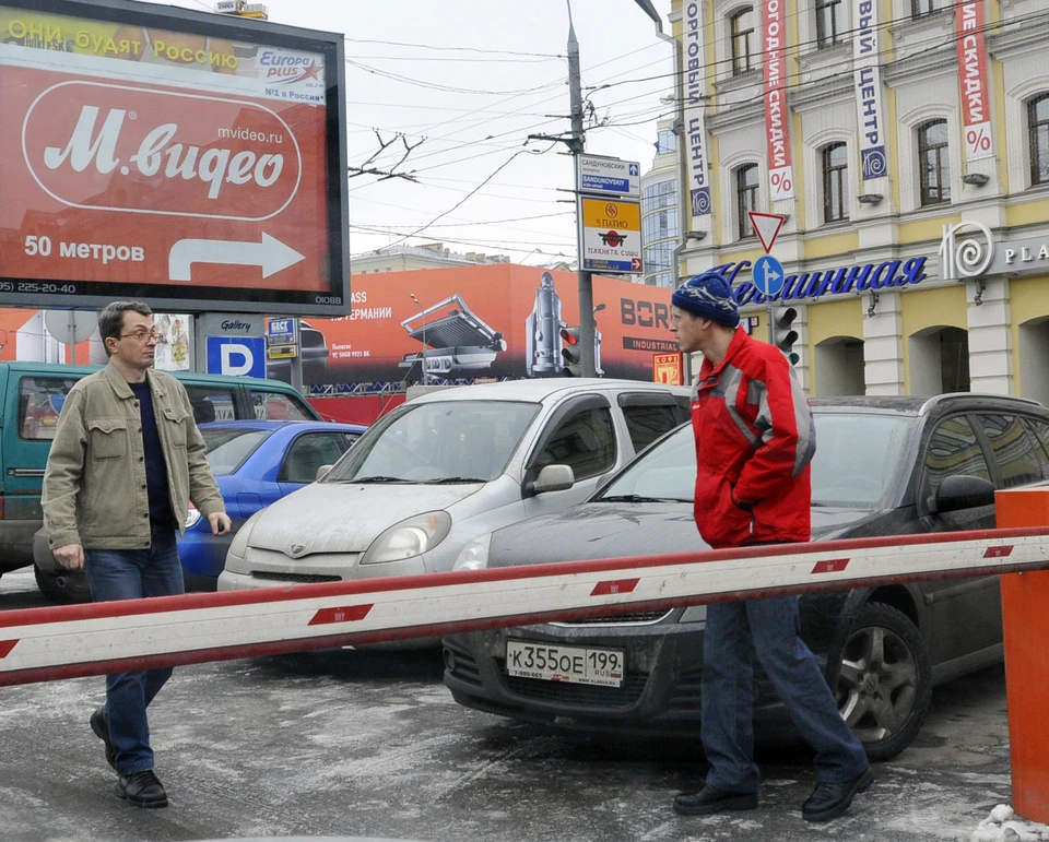 Штрафы на 40 млн рублей получили нижегородские водители за неоплату парковок.