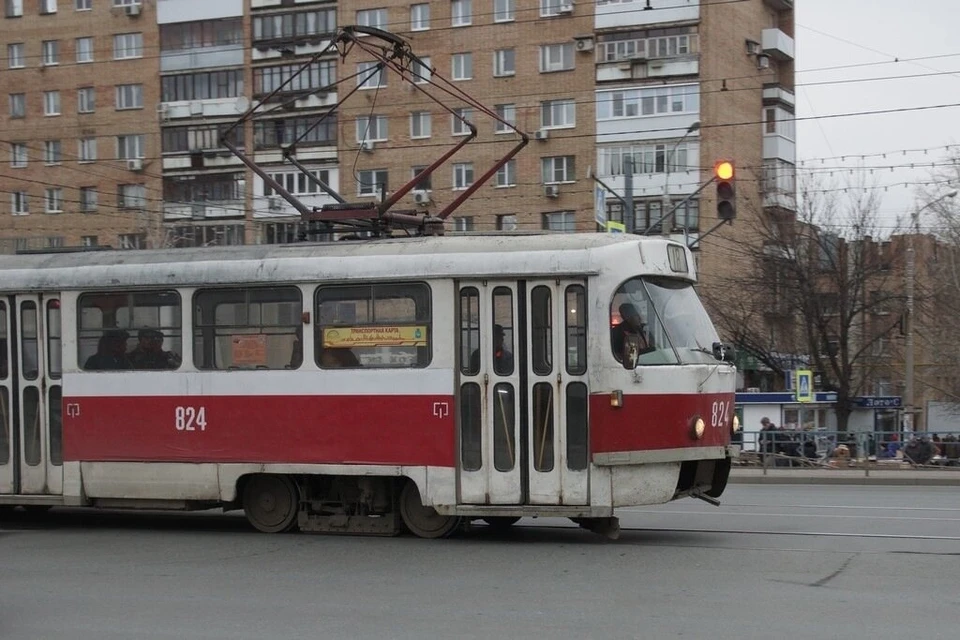Движение транспорта временно перекрыто