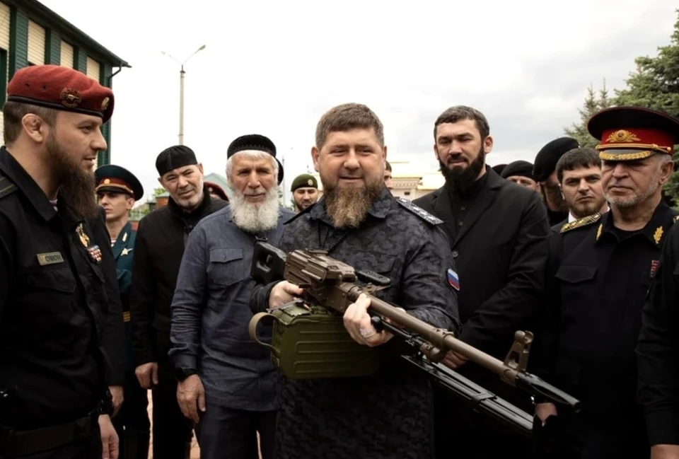 Кадыров рассказал, сколько чеченских бойцов сражаются сейчас на передовой. Фото: соцсети Рамзана Кадырова