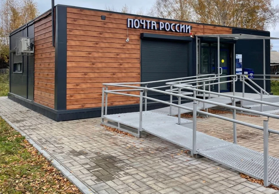 В зданиях ремонтируют коммуникации, фасады, помещения, устанавливают системы видеонаблюдения, кондиционеры и т.д.