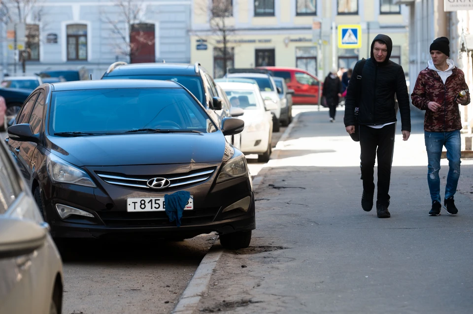 Время оплаты парковки планируют увеличить в Петербурге.