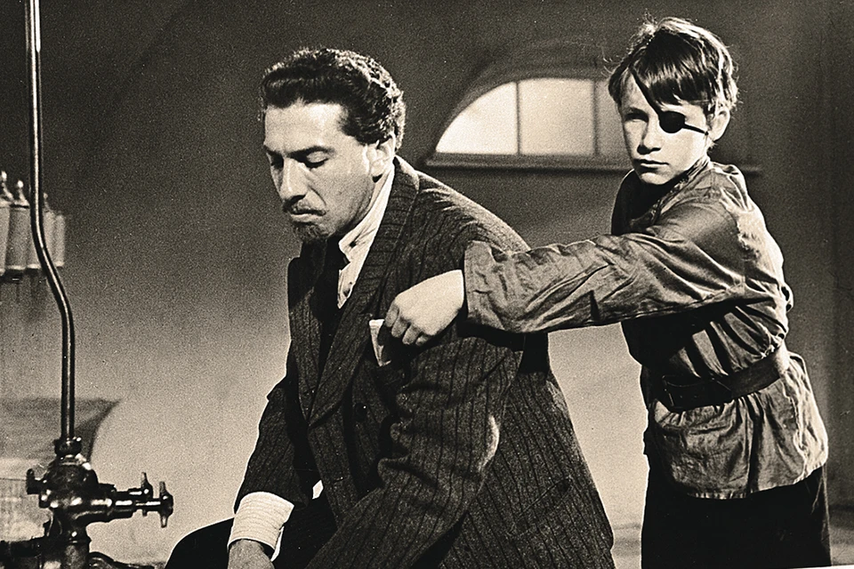 В 1966 году на экраны вышел фильм «Республика ШКИД». Автором сценария был Пантелеев. Фото: Кадр из фильма