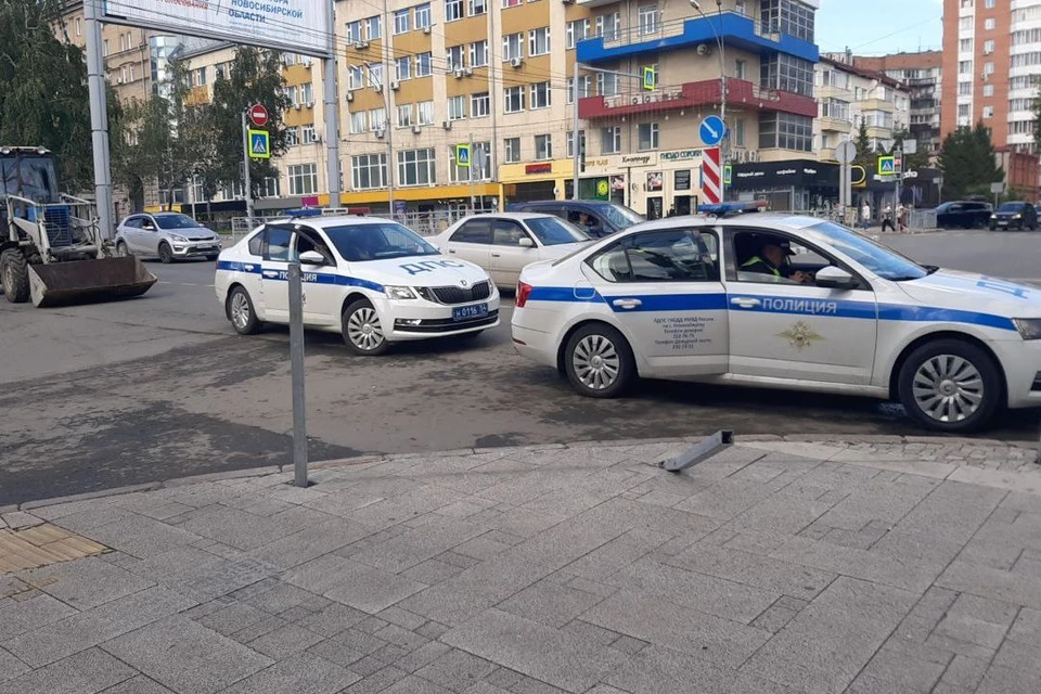 В ГИБДД рассказали подробности аварии на Красном проспекте в Новосибирске. Фото: Госавтоинспекция по Новосибирску