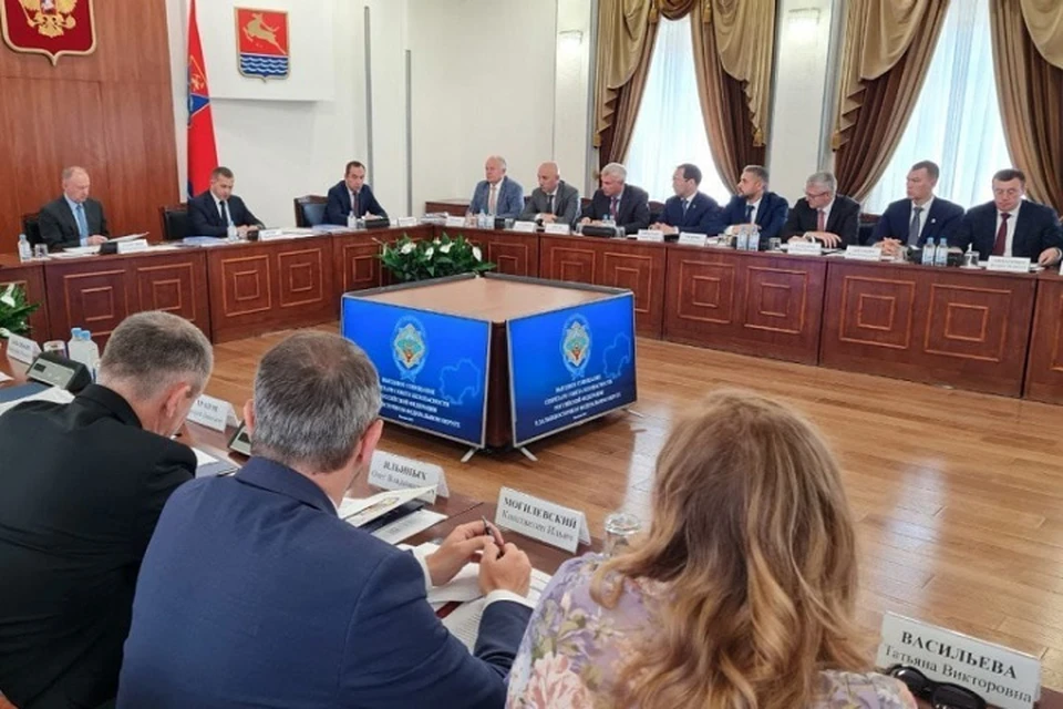Михаил Дегтярев рассказал о влиянии стран Запада на молодежь Хабаровского края