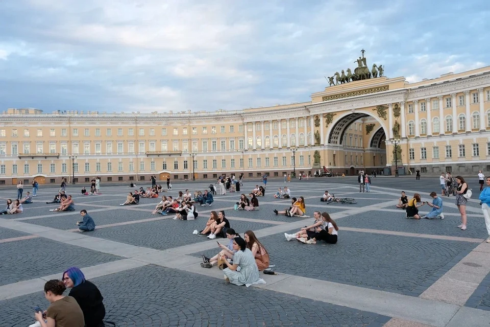 Петербург стал самым популярным направлением у туристов летом 2023 года.