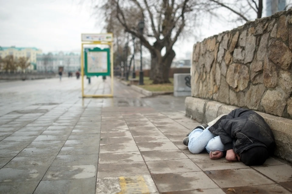 Утонувшей в реке Екатеринбурга оказалась бездомная из Арти