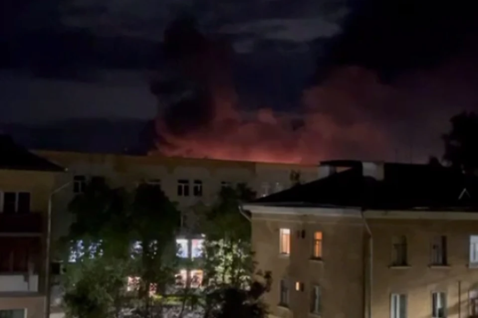 ТАСС: Четыре самолета Ил-76 повреждены в Пскове после атаки беспилотников Фото: кадр из видео