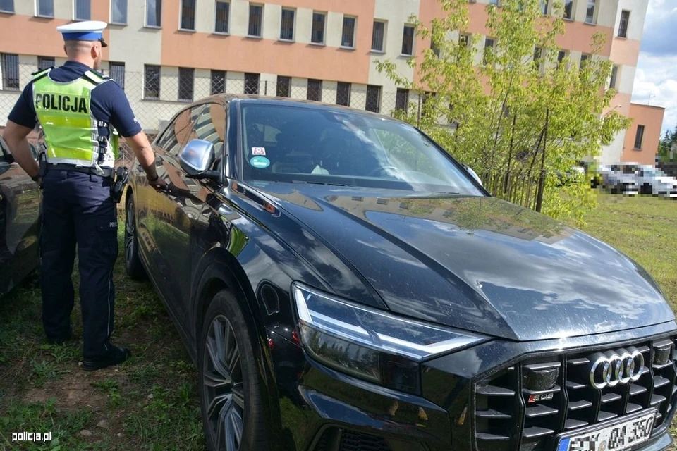 В Польше два друга-белоруса гоняли на угнанной Audi за $100 тысяч. Фото: Полиция Польши.