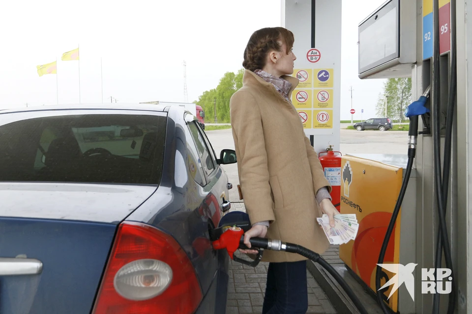 Рязанское минэкономразвития прокомментировало повышение цен на бензин.