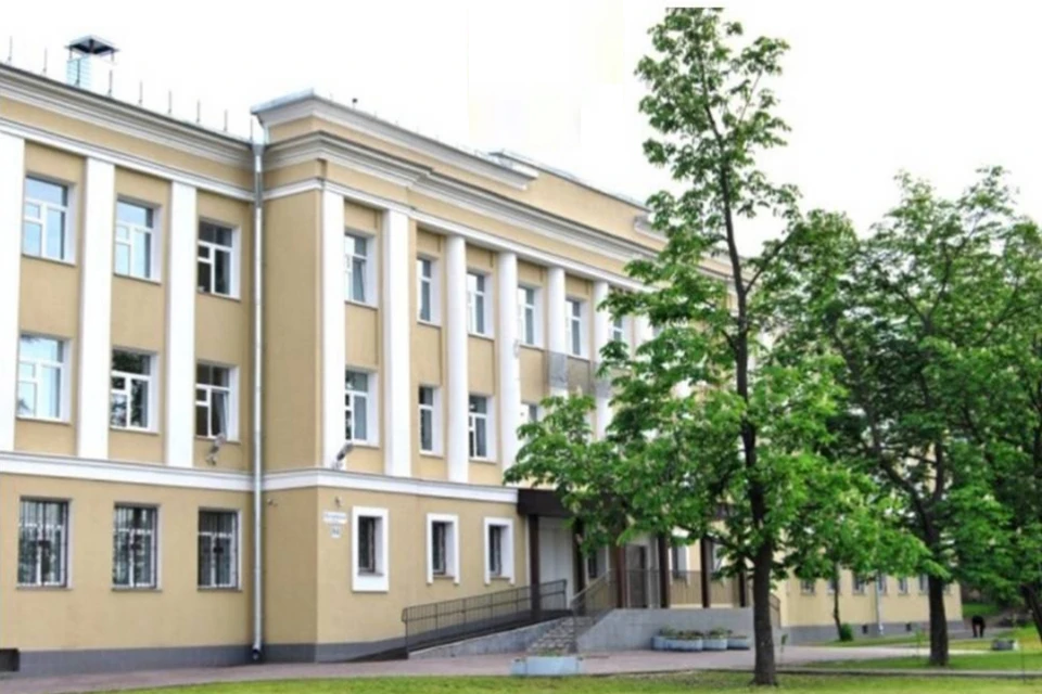 Почему 17 учителей уволилось из школы №338 в Петербурге. Фото: vk.com/school338spb