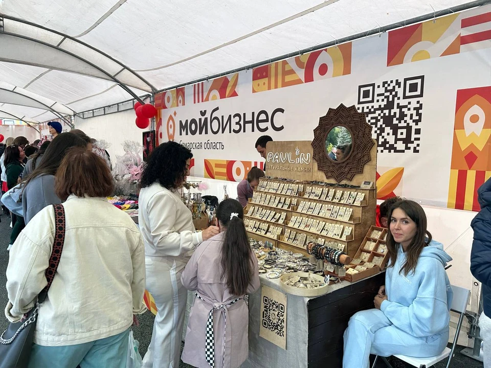 За день работы ярмарки мастера смогли продать продукцию на общую сумму 500 тысяч рублей / Фото: Минэкономразвития Самарской области