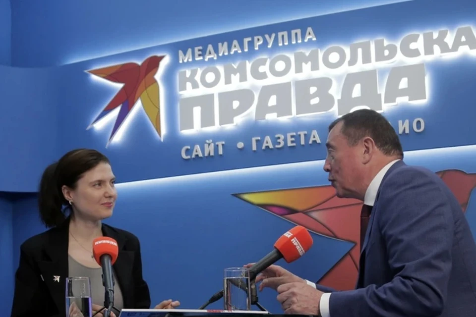 Губернатор Сахалинской области Валерий Лимаренко дал интервью главному редактору «Комсомольской правды» Олесе Носовой