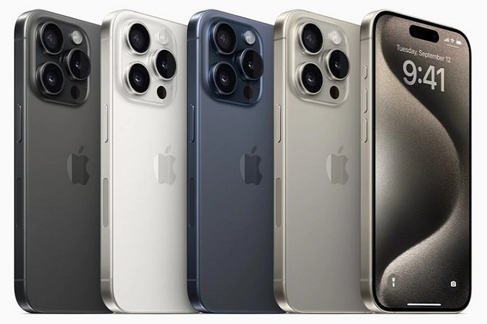 iPhone 15 Pro и 15 Pro Max выпустят в цветах: чёрный титан, белый титан, голубой титан и натуральный титан. Фото: apple.com