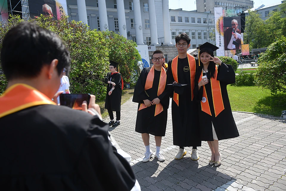 По предварительным подсчетам, число студентов из КНР в этом году может превысить две тысячи человек.